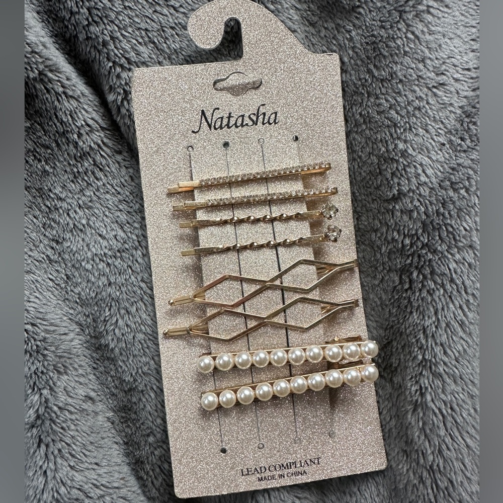 Hair clips set of 4